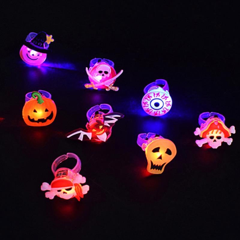 Halloween Glow in the Dark Ring & Broche – De Perfecte Accessoire voor Feestelijke Fun! - Spottrendsz